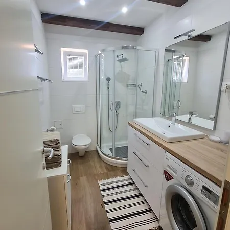 Apartman Erna